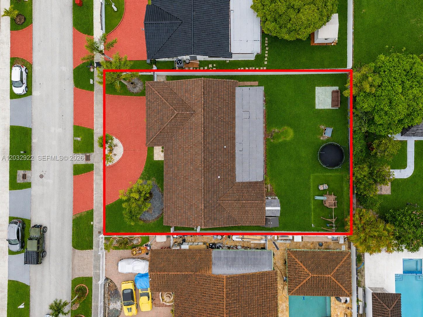 14061 Southwest 39th Street Miami, FL 33175 - Photo 32 of 38