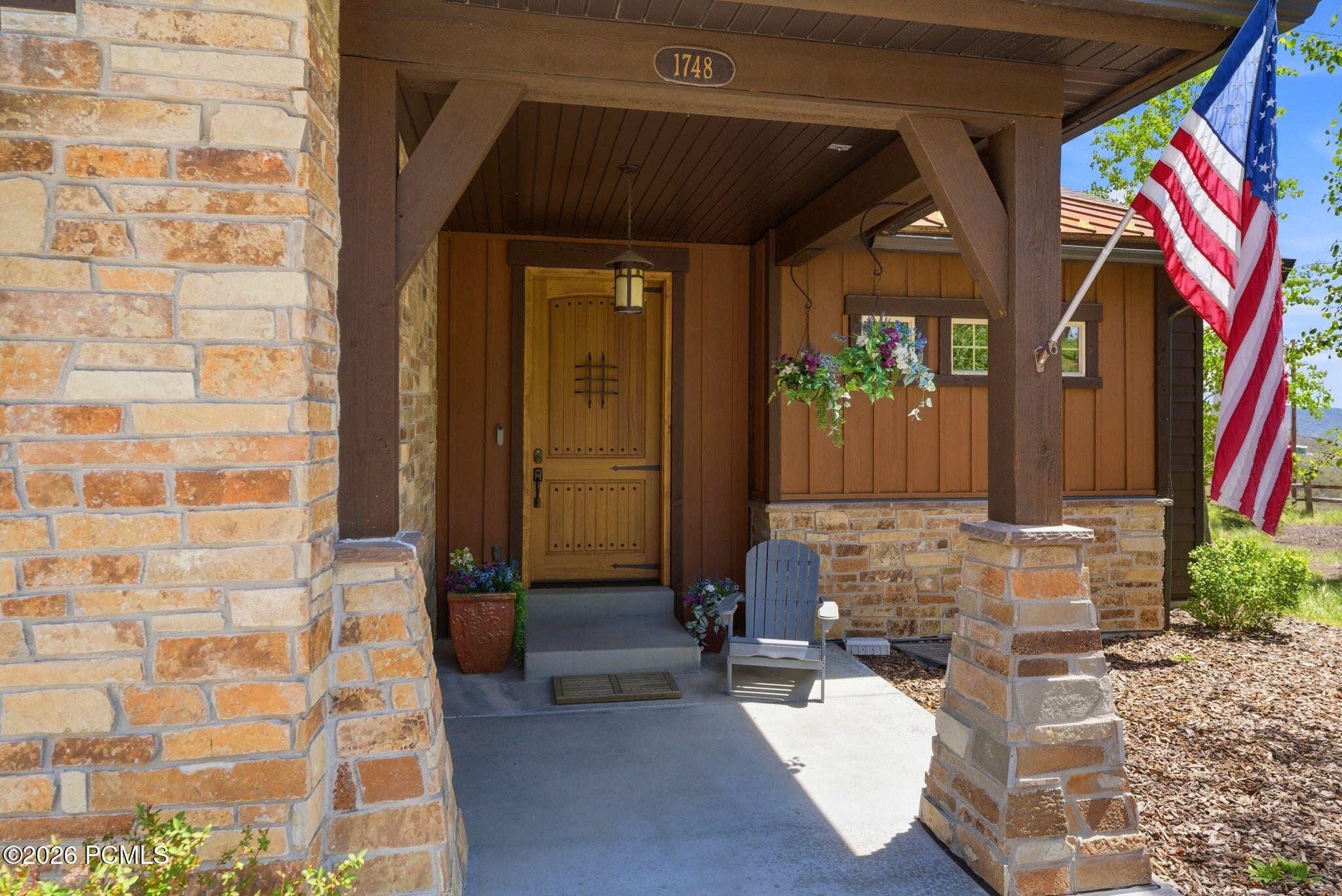 1748 Longview Drive Hideout, UT 84036 - Photo 4 of 55
