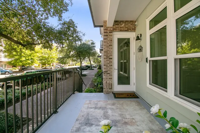 $849,000 | 135 Pier View Street, Unit 101, Daniel Island, SC 29492