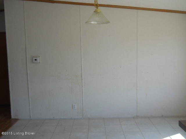 1900 Tanner Road Hodgenville, KY 42748 - Photo 2 of 10 DSCN1584