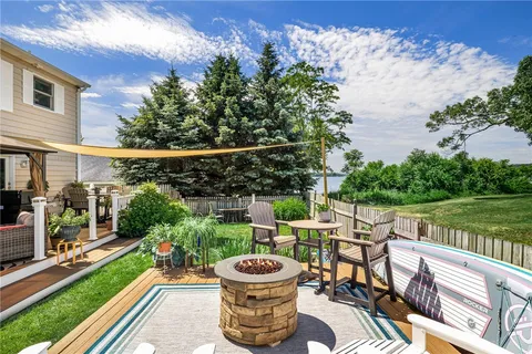 $925,000 | 357 Capron Farm Drive, Warwick, RI 02886
