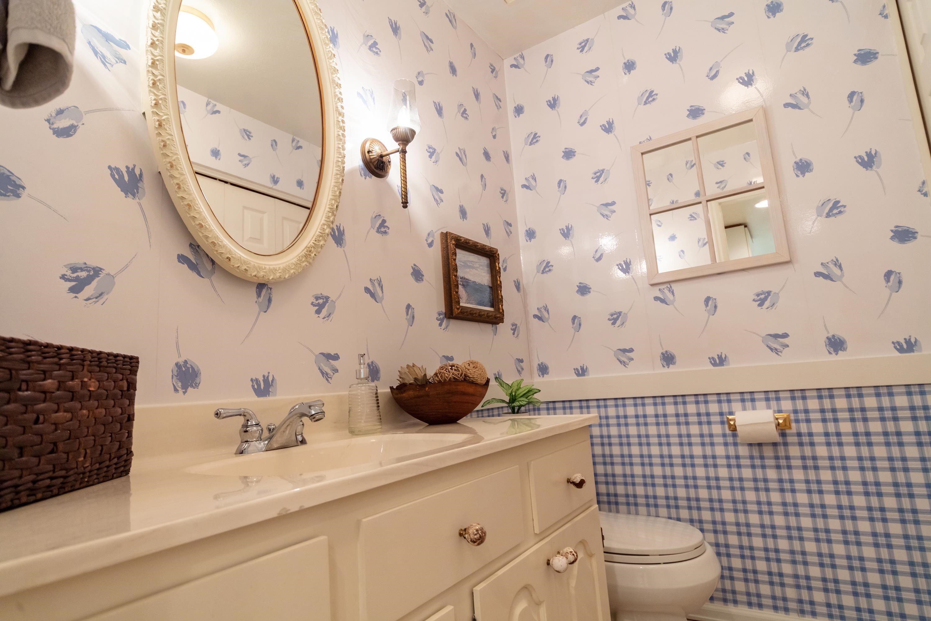 2700 G Road, Unit 9B Grand Junction, CO 81506 - Photo 27 of 42 Located next to kitchen