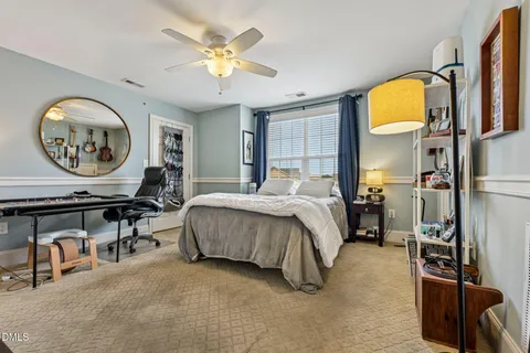 $399,000 | 10321 Sablewood Drive, Unit 113, Raleigh, NC 27617