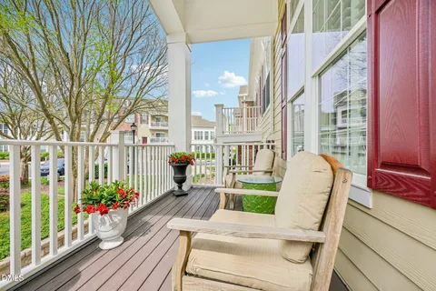 $399,000 | 10321 Sablewood Drive, Unit 113, Raleigh, NC 27617