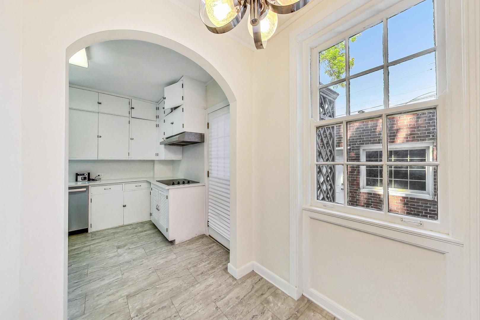 8201 South Rhodes Avenue Chicago, IL 60619 - Photo 19 of 61 Gallery Image 19