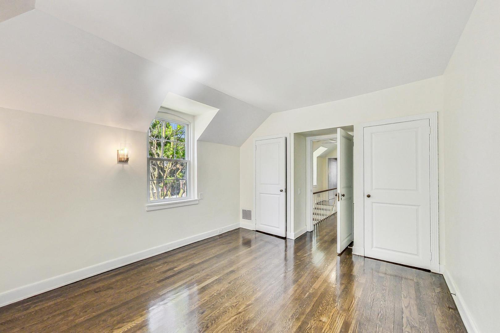 8201 South Rhodes Avenue Chicago, IL 60619 - Photo 29 of 61 Gallery Image 29