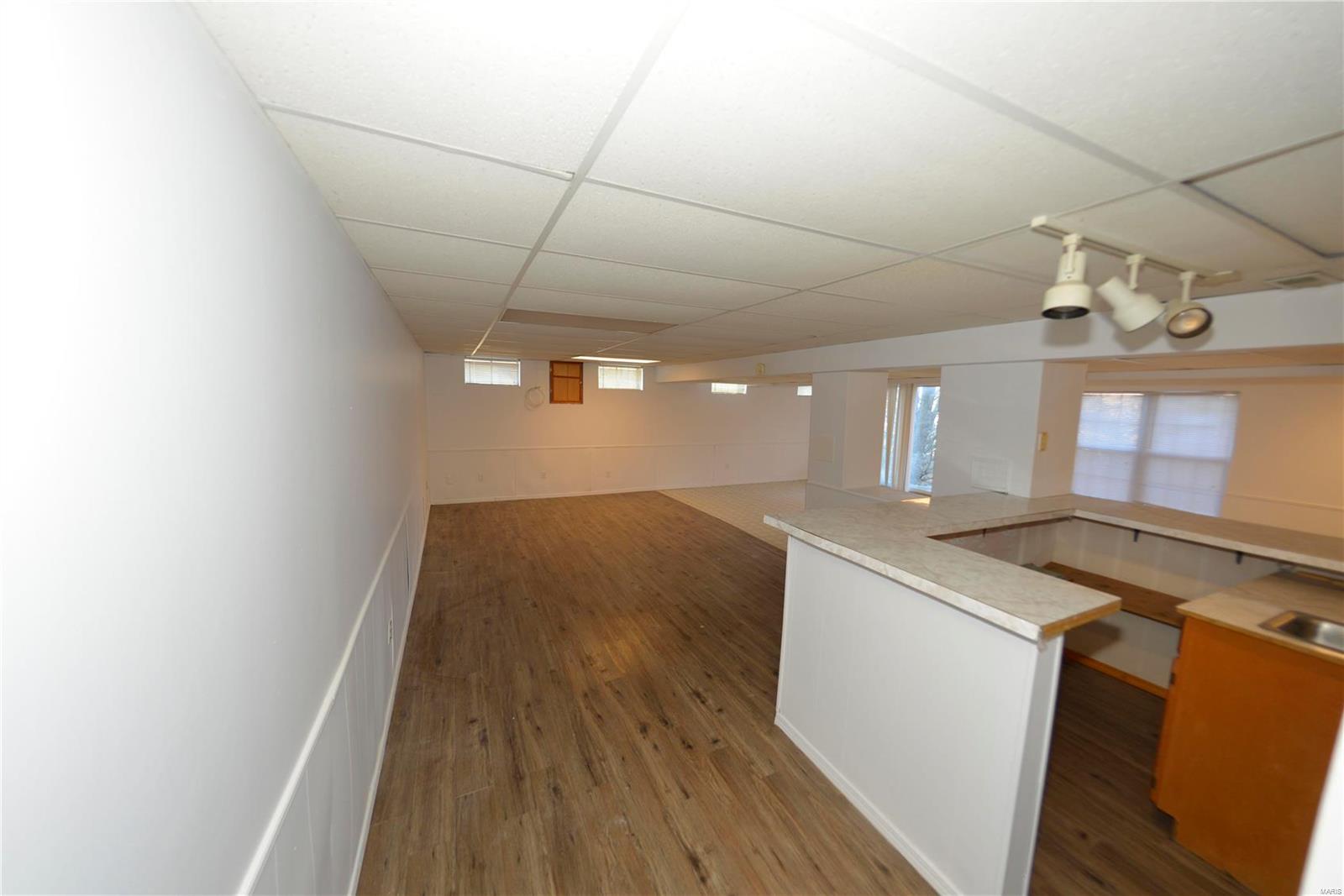 572 Enchanted Parkway Manchester, MO 63021 - Photo 28 of 39