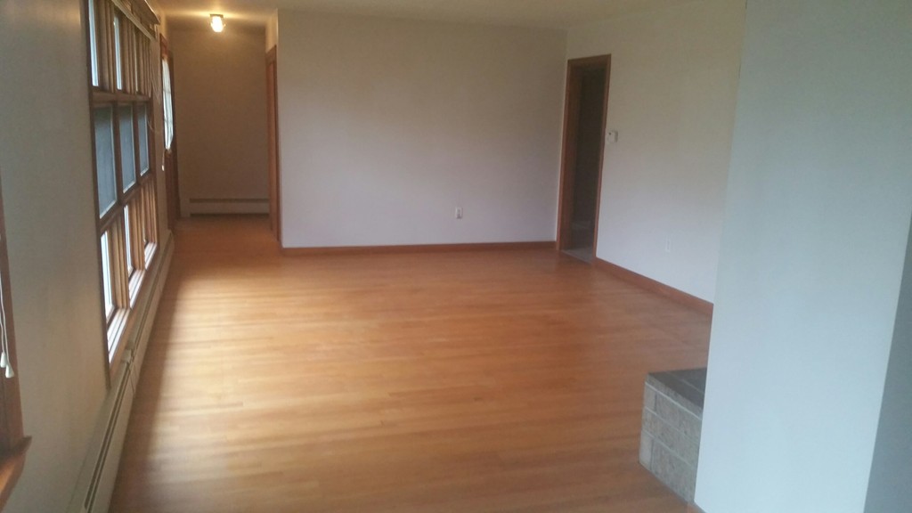14 Strawberry Hill Road Andover, MA 01810 - Photo 2 of 8