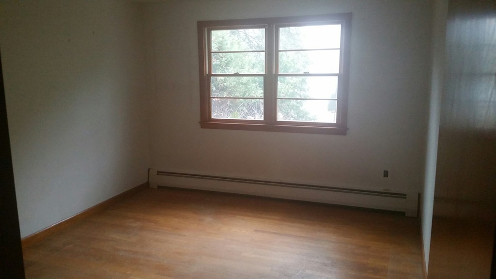 14 Strawberry Hill Road Andover, MA 01810 - Photo 4 of 8