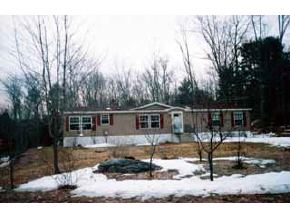 921 Beauty Hill Road Barnstead, NH 03218 - Photo 2 of 3