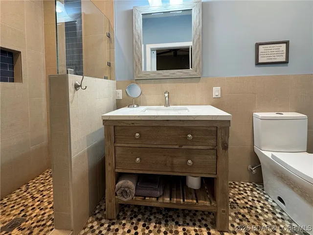 $3,390,000 | 32951 Green Hills Road, Gravois Mills, MO 65037