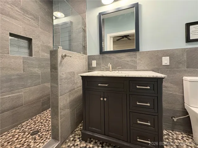 $3,390,000 | 32951 Green Hills Road, Gravois Mills, MO 65037