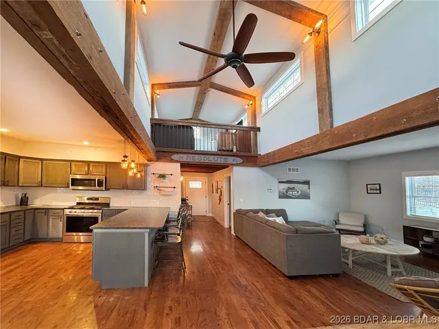 $3,390,000 | 32951 Green Hills Road, Gravois Mills, MO 65037