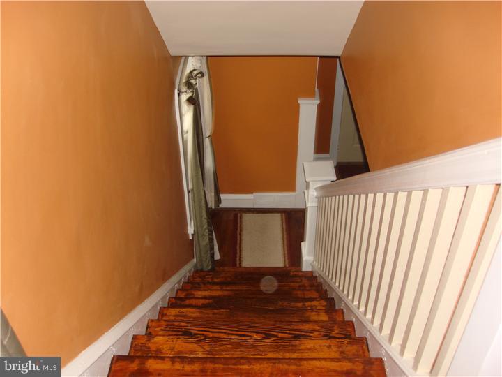 242 Strathmore Road Havertown, PA 19083 - Photo 5 of 15 View