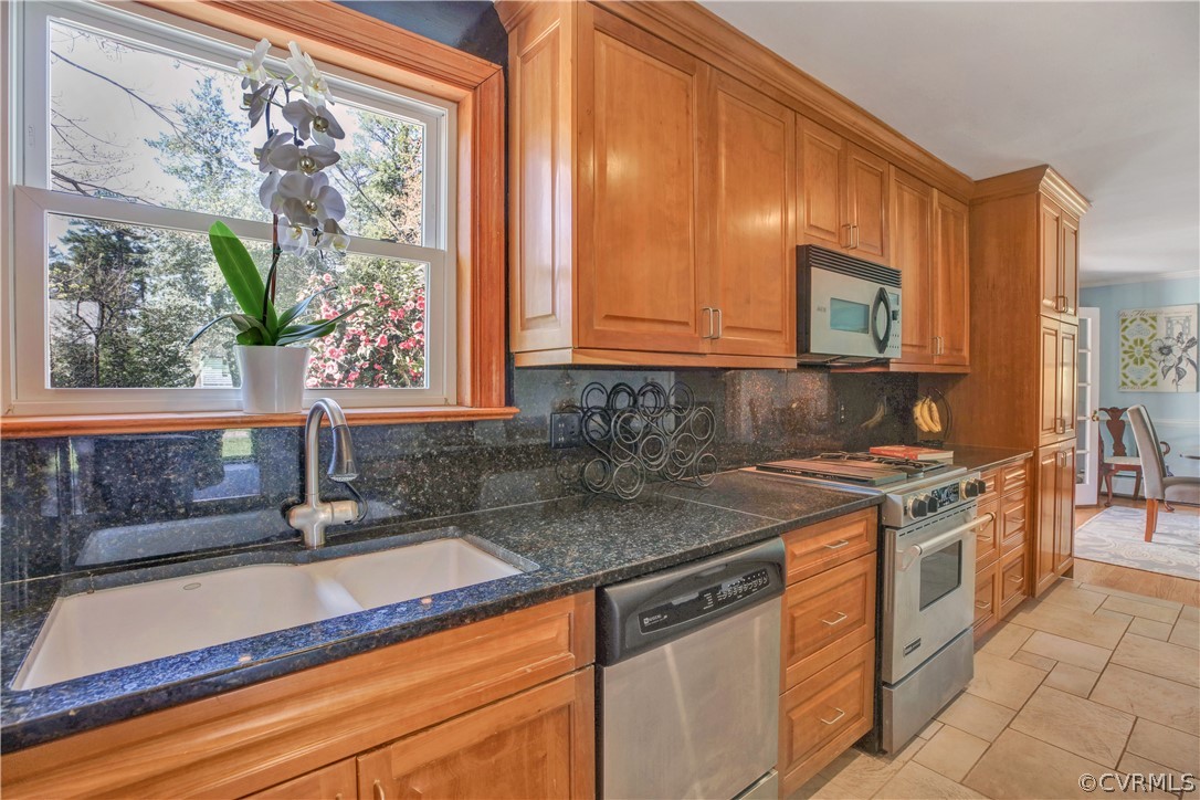 8801 Sierra Road Henrico, VA 23229 - Photo 8 of 33 Gallery Image 8