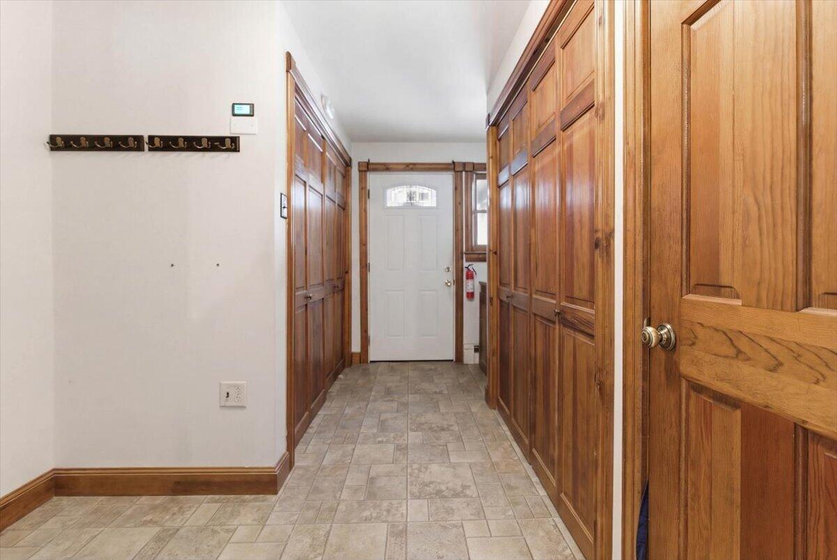 376 Main Street Wayne, ME 04284 - Photo 8 of 94 027-2_Mudroom 1.2