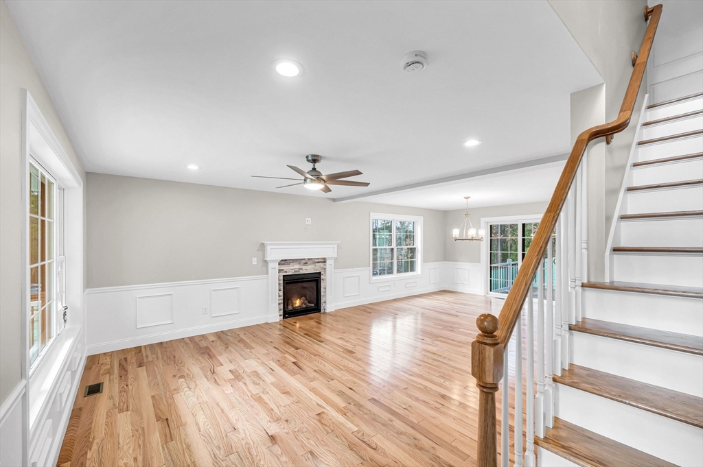 7 High Blf Road Belchertown, MA 01007 - Photo 4 of 42