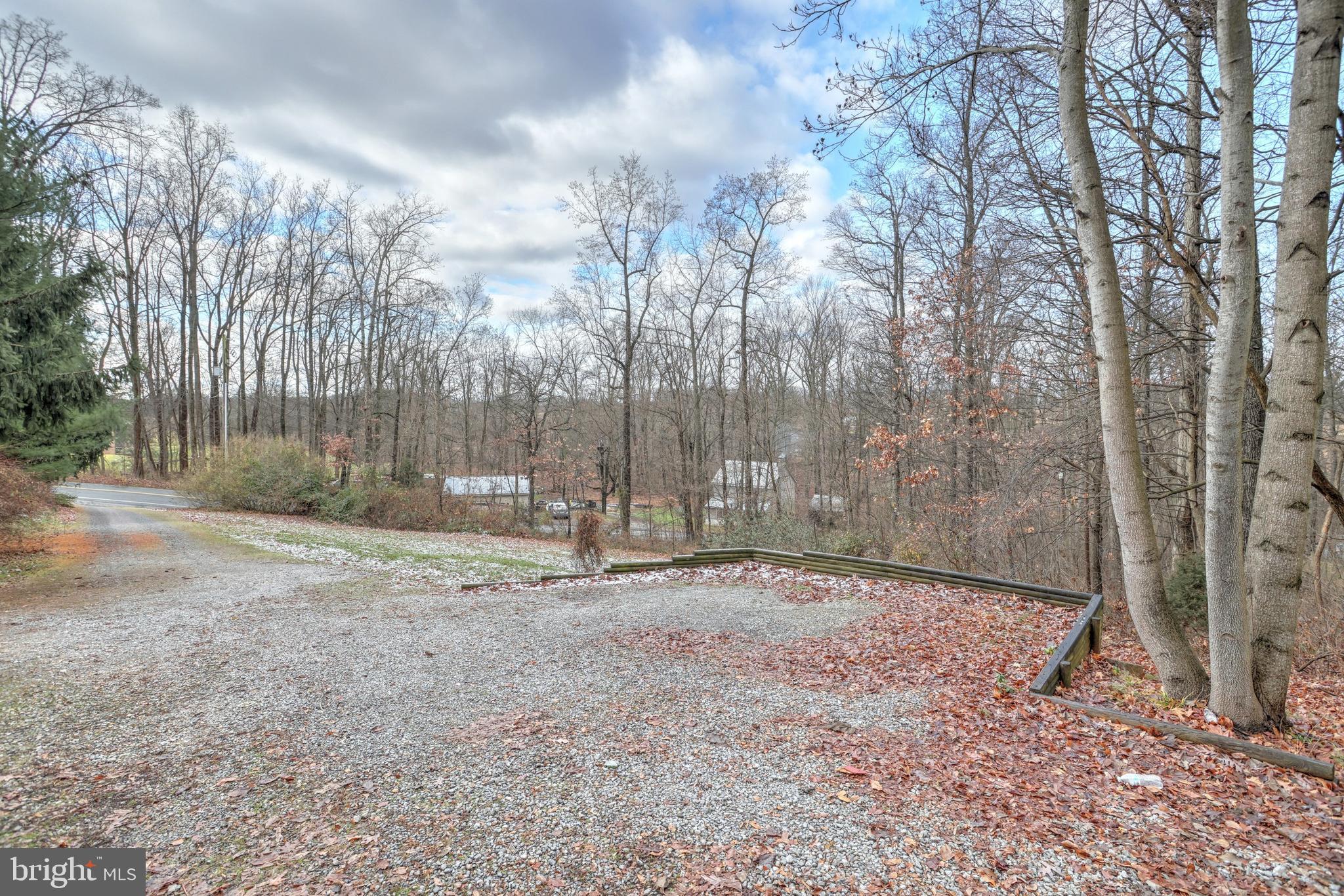 333 Lake Road Spring Grove, PA 17362 - Photo 23 of 28