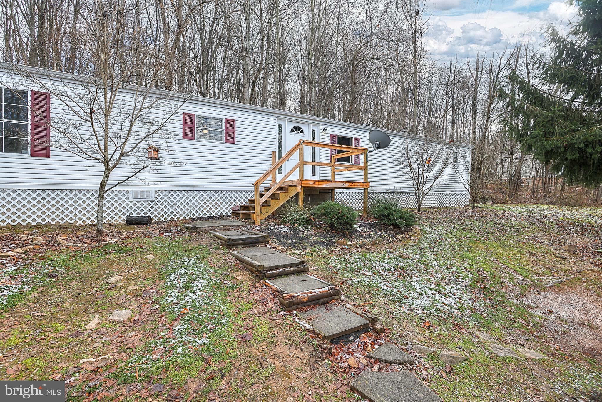 333 Lake Road Spring Grove, PA 17362 - Photo 3 of 28