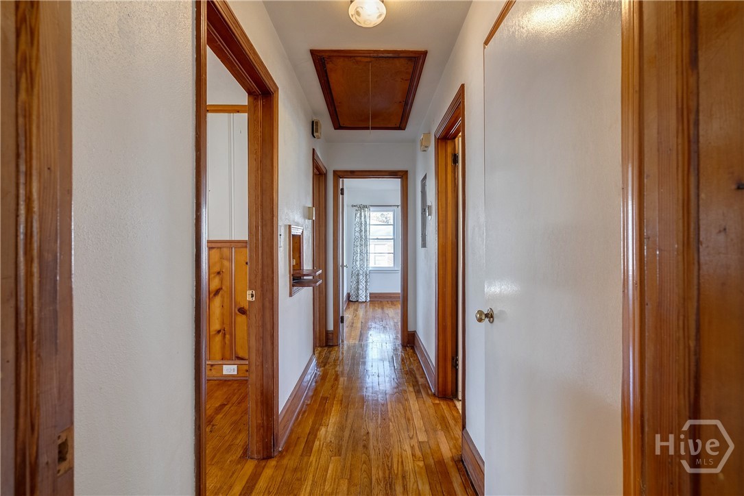 175 Northcrest Drive Athens, GA 30601 - Photo 10 of 34 Hallway to bedrooms & bathrooms