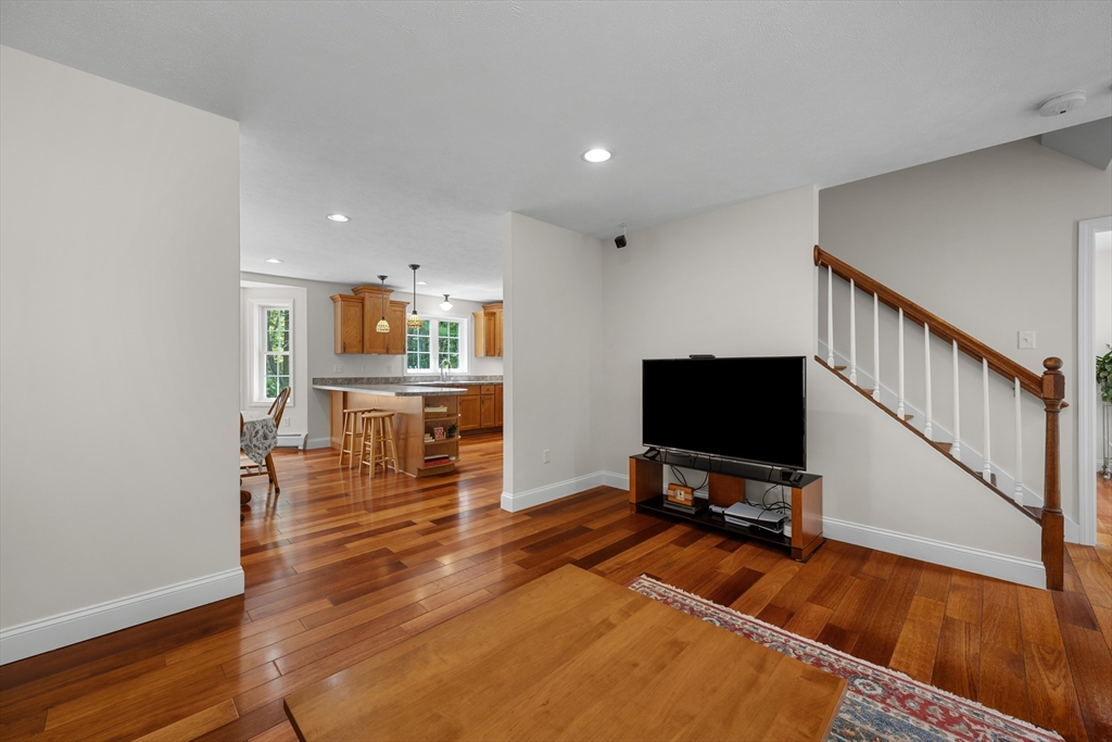 151 Sterling Road Holden, MA 01522 - Photo 8 of 42