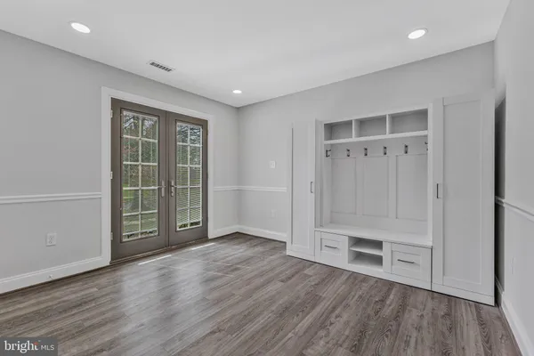 $3,250 | 20718 Apollo Terrace, Ashburn, VA 20147