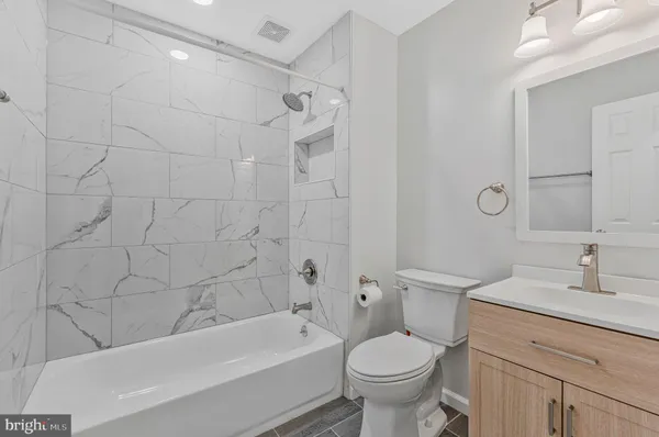 $3,250 | 20718 Apollo Terrace, Ashburn, VA 20147