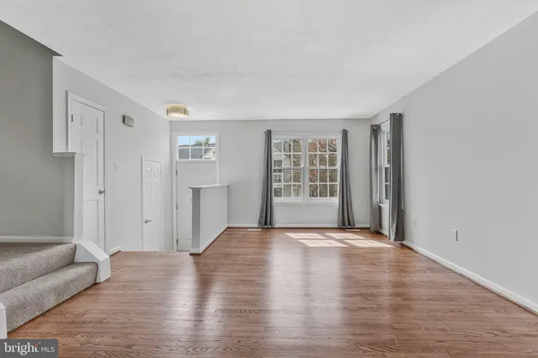 $3,250 | 20718 Apollo Terrace, Ashburn, VA 20147