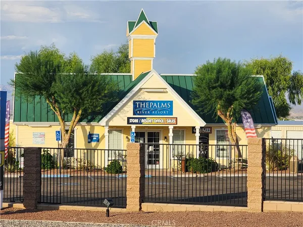 a view of a large building