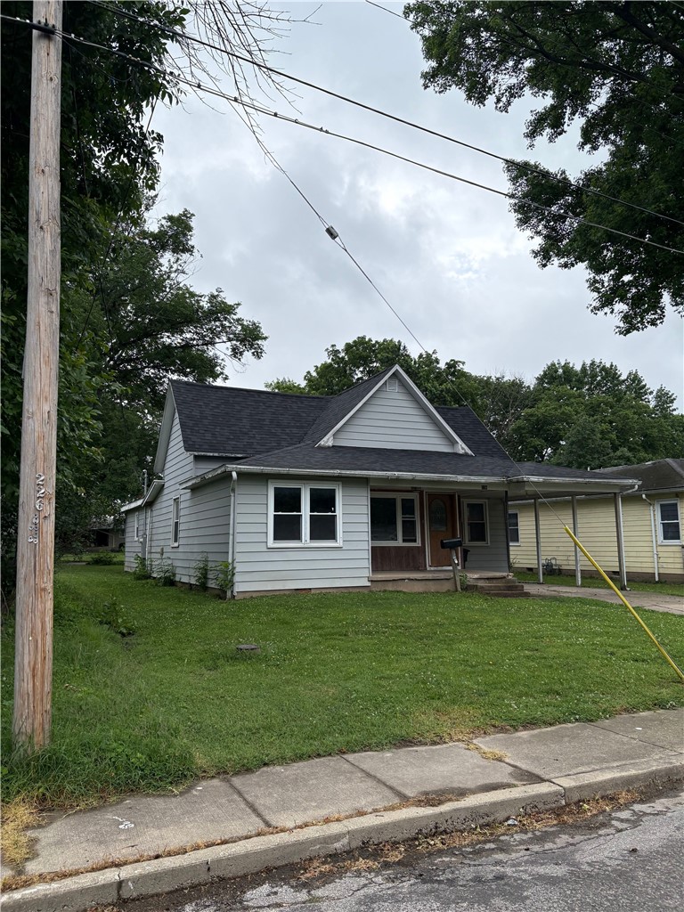 1012 North Walnut Street St. Elmo, IL 62458 - Photo 4 of 4