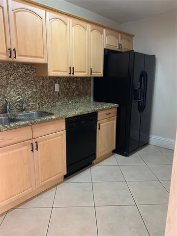$1,500 | 7931 Southwest 104th Street, Unit 214E, Miami, FL 33156