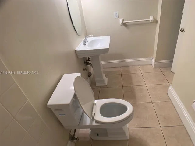 $1,500 | 7931 Southwest 104th Street, Unit 214E, Miami, FL 33156