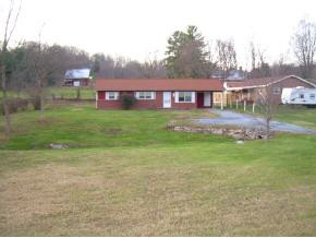 389 Walnut Hill Road Bristol, TN 37620 - Photo 2 of 5 Photo 2