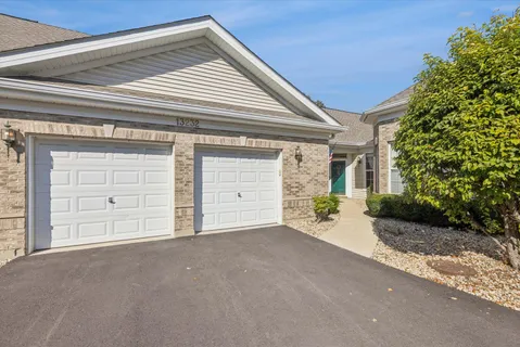 $329,000 | 13232 South Bayberry Lane, Plainfield, IL 60544