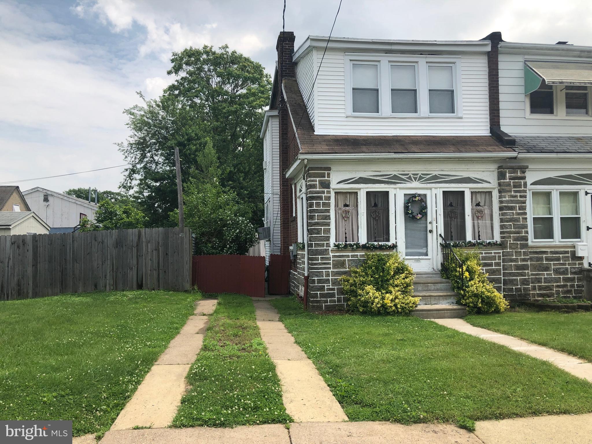 7255 Dungan Road Philadelphia, PA 19111 - Photo 2 of 29