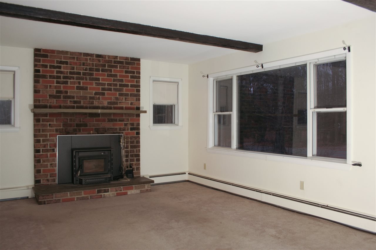 155 Four Rod Road Rochester, NH 03867 - Photo 11 of 39