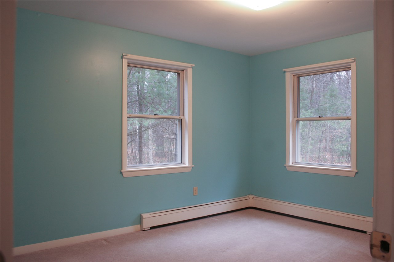 155 Four Rod Road Rochester, NH 03867 - Photo 14 of 39