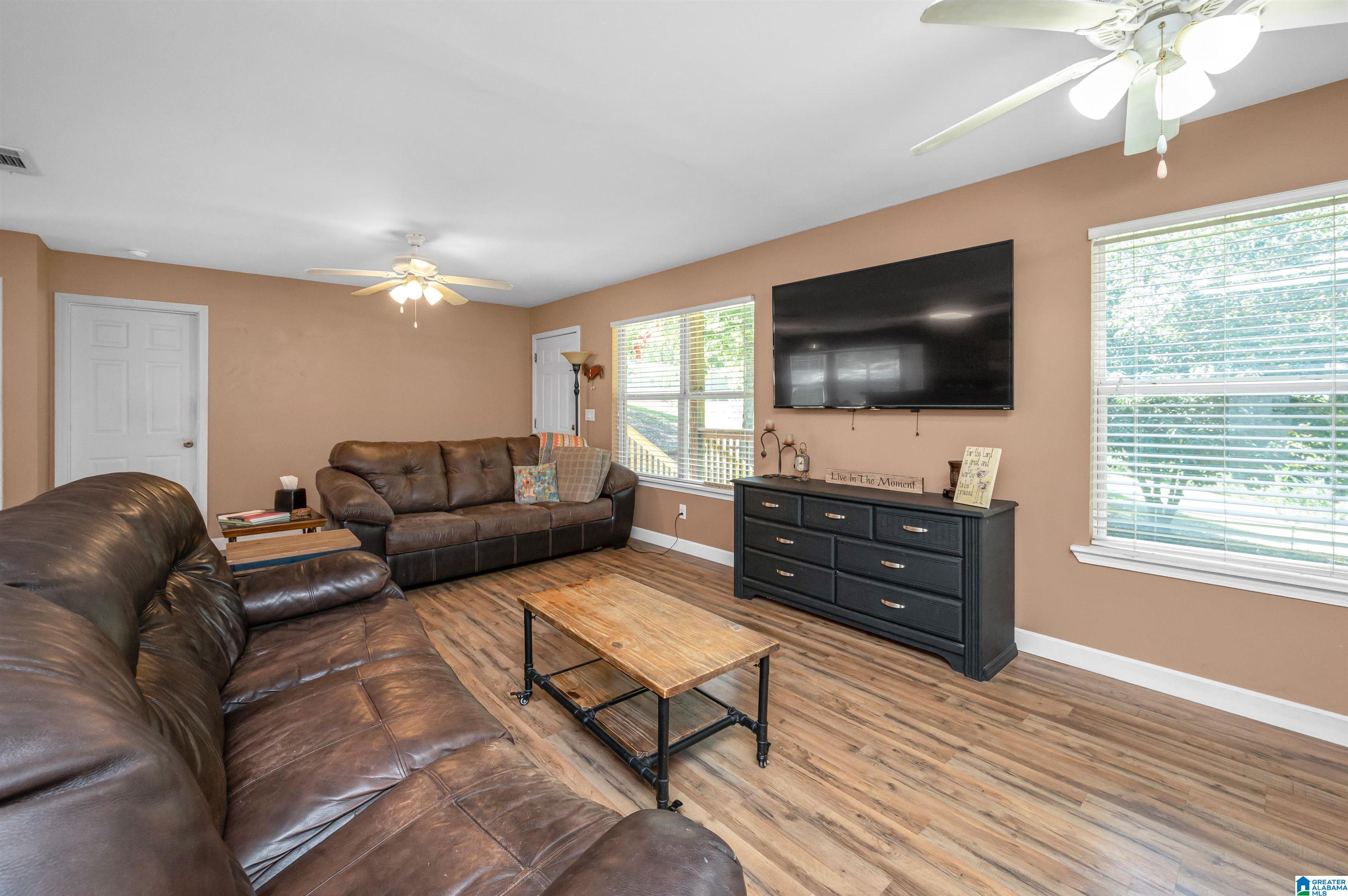 5976 Averhart Road Mount Olive, AL 35117 - Photo 8 of 38