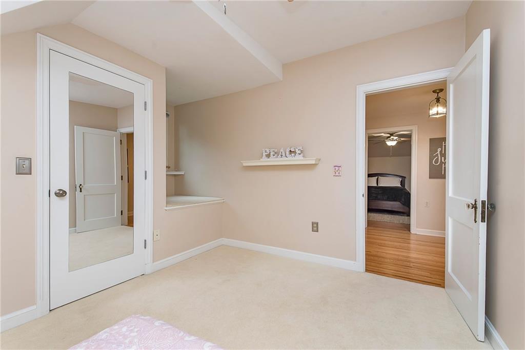 44 Wellington Road Indianapolis, IN 46260 - Photo 22 of 30 Gallery Image 22