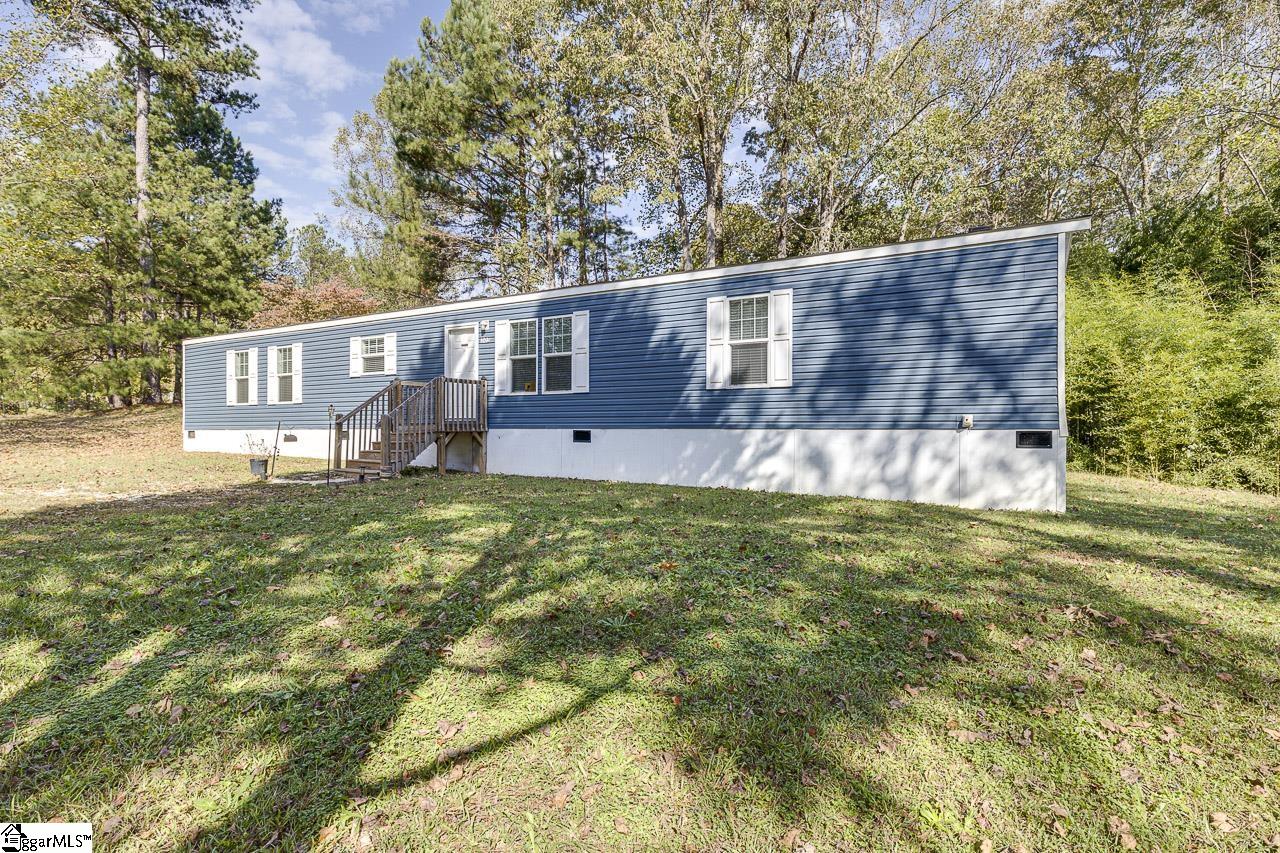 305 West Bagwell Road Liberty, SC 29657 - Photo 3 of 29