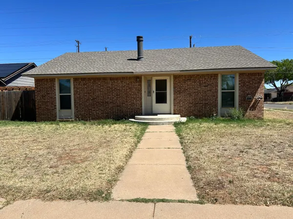 $1,475 | 8219 Elkridge Avenue, Lubbock, TX 79423