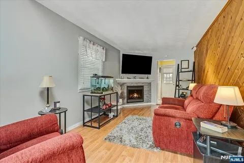 $649,000 | 11 Beech Street, Cedar Grove, NJ 07009