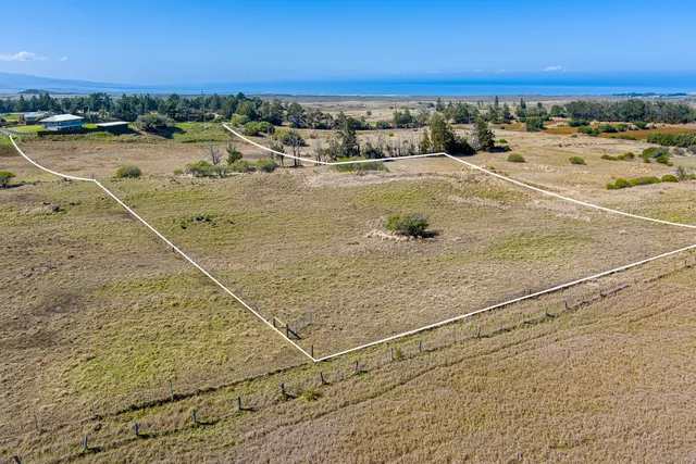 a view of a terrace view