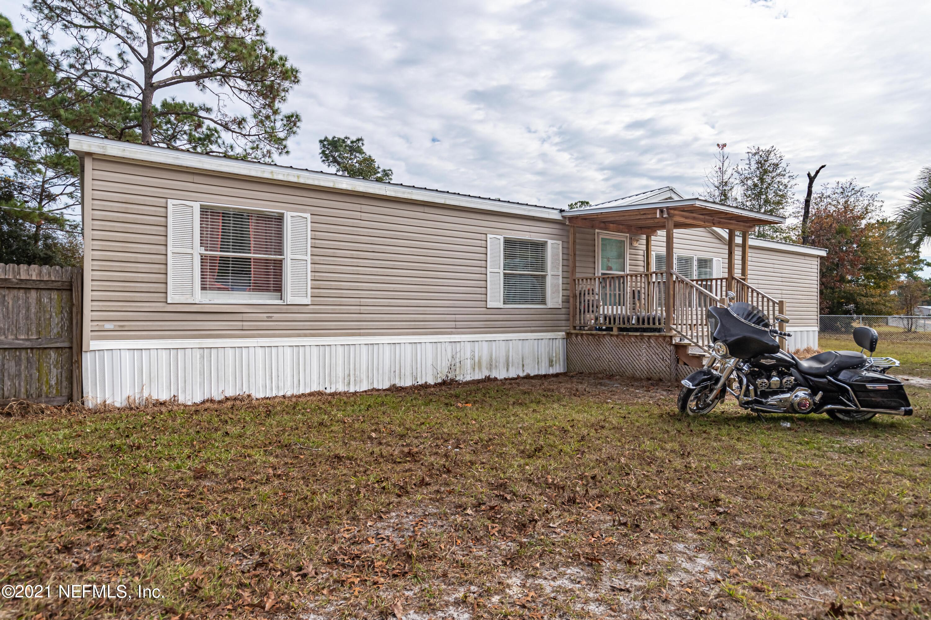 1999 Gentlebreeze Road Middleburg, FL 32068 - Photo 2 of 31 1 Front of House