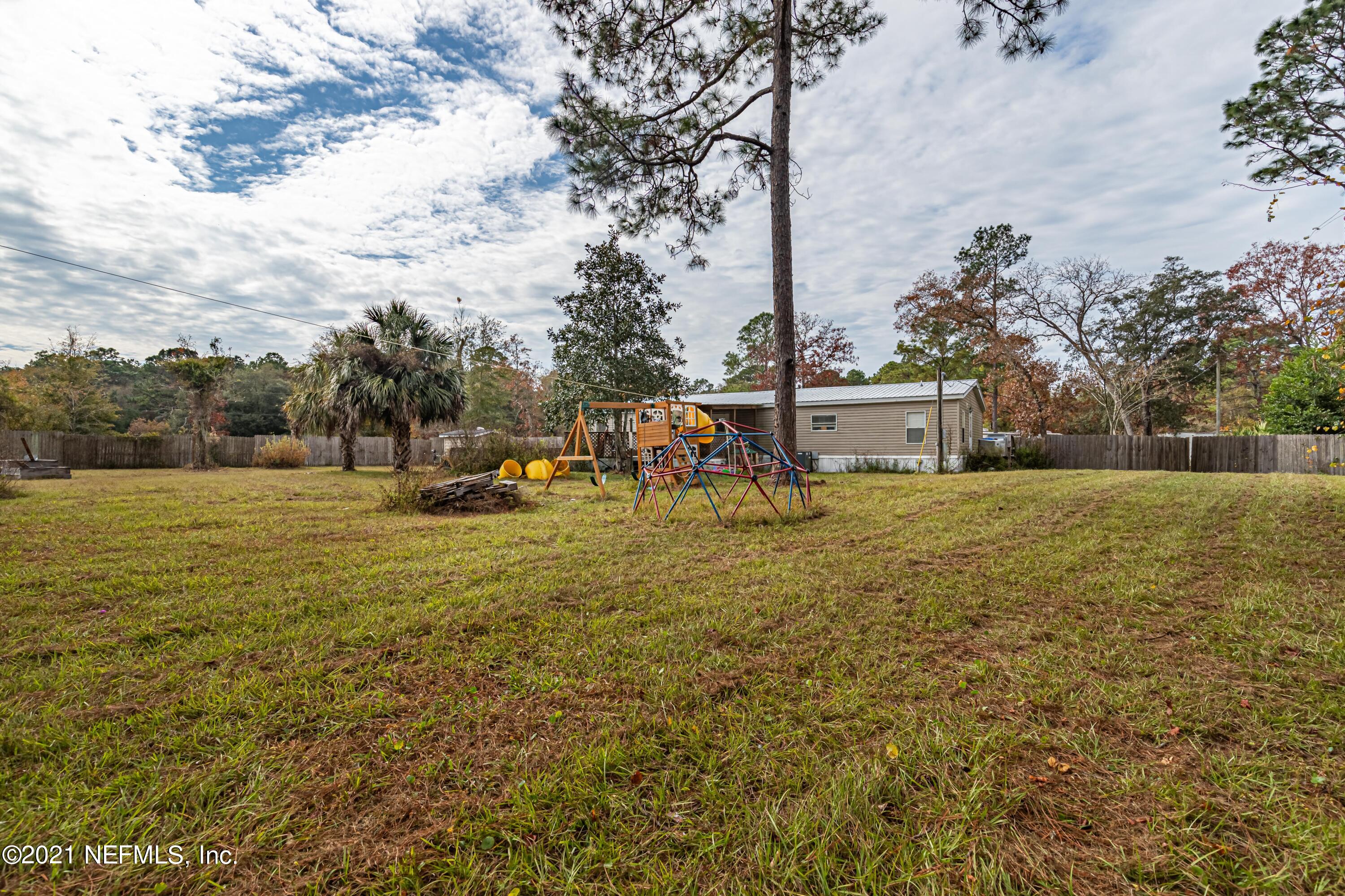 1999 Gentlebreeze Road Middleburg, FL 32068 - Photo 28 of 31 27 Backyard-2