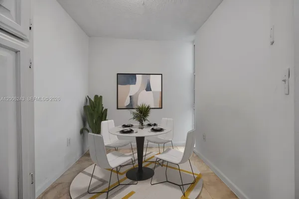 $2,850 | 1280 South Alhambra Circle, Unit 2316, Coral Gables, FL 33146