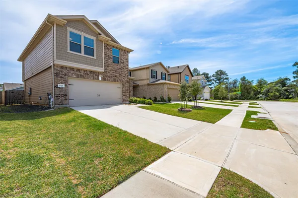 $2,350 | 17214 Texas Willow Drive, Tomball, TX 77377