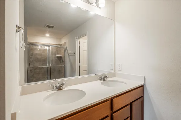 $2,350 | 17214 Texas Willow Drive, Tomball, TX 77377