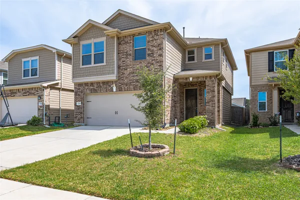 $2,350 | 17214 Texas Willow Drive, Tomball, TX 77377