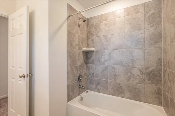 $2,350 | 17214 Texas Willow Drive, Tomball, TX 77377